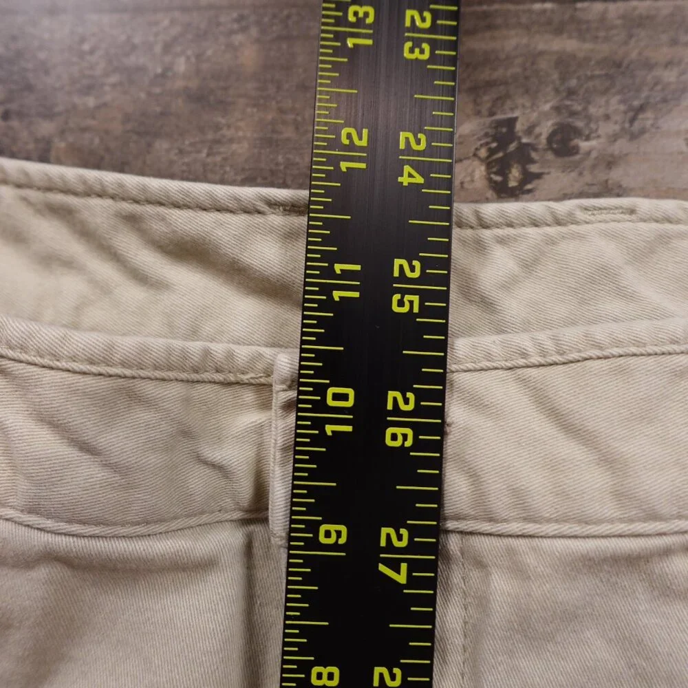 Tommy Bahama Chino Shorts Men’s‎ 34 Khaki Stretch 10” Inseam Casual Beachwear